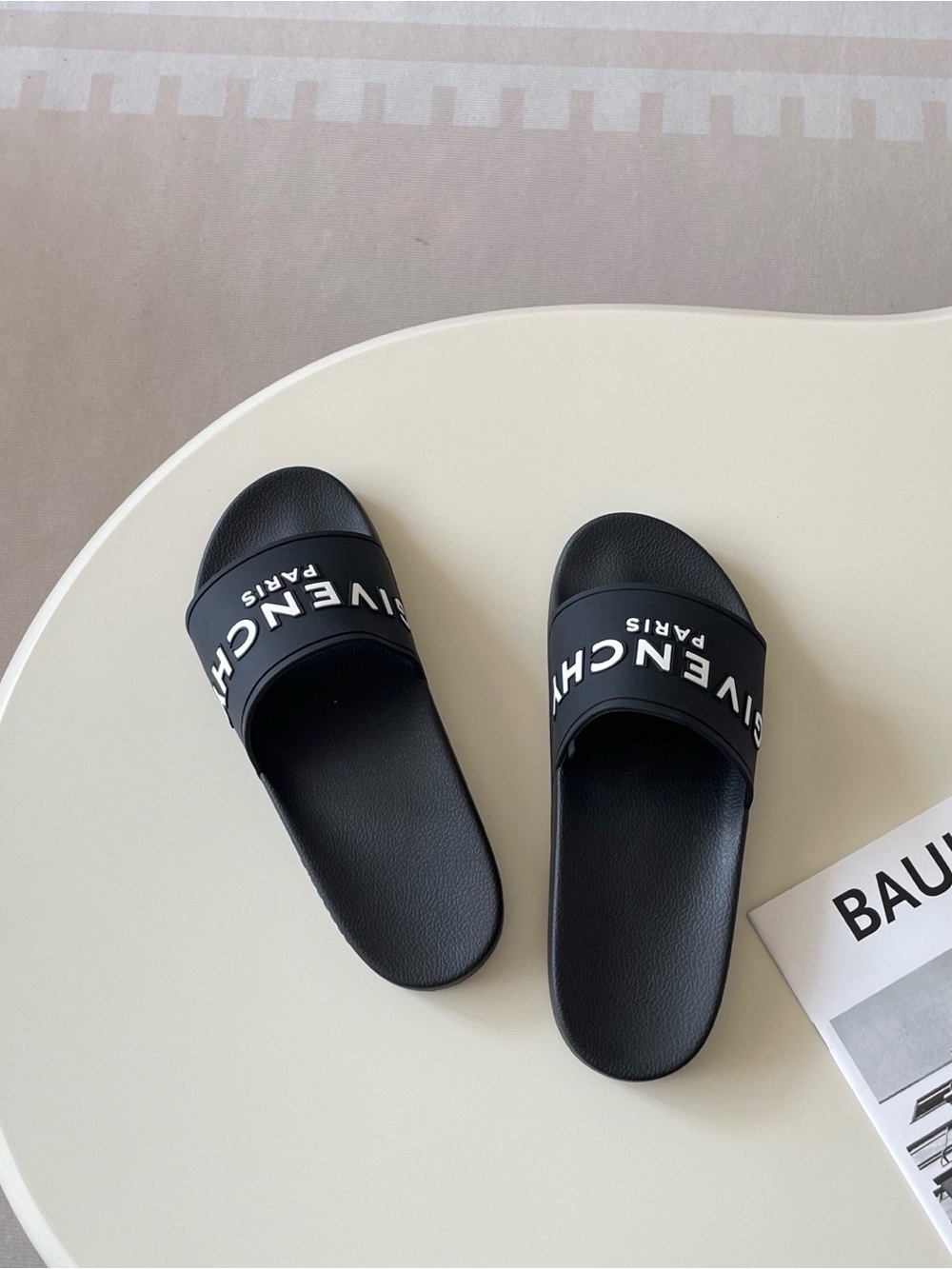 Givenchy Black Slides with White Logo - Picture 5 of 9